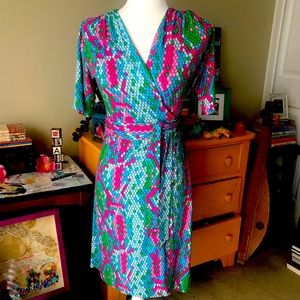 Lilly Pulitzer Adalie Show Me Some Skin  Wrap Dress Size Extra Small XS